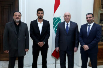 حشد مليوني بالعاصمة صنعاء حمداً وشكراً لله على الفشل الأمريكي وتحدياً للعدو الإسرائيلي