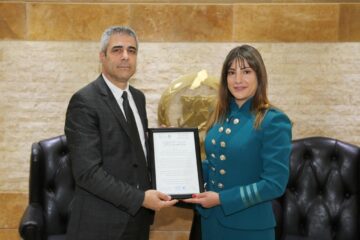 العميد فرح تباحث مع وفد إيطالي في تطوير برامج الدعم التقني واللوجستي وتلقى شهادة تقدير على عمل بطولي في زحلة