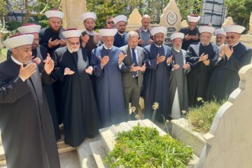 ذكرى لا تغيب: الشيخ حسن خالد ومسيرة الوطن