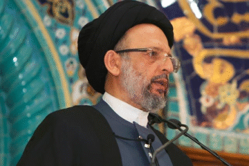 “السيّد فضل الله: من يمزّق الداخل يرتكب خيانة بدم بارد!”