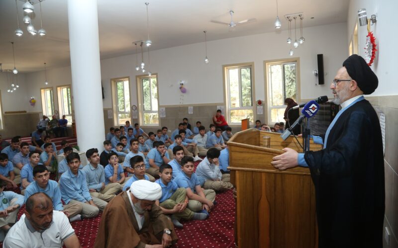رعى تكليف فتية وزار مبرة الحوراء(ع) العلامة فضل الله: ليكن همنا في هذا الوطن التلاقي على المشتركات