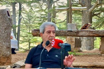 يوم للإعلاميين في أحضان غابة أرز الرب… الأب سابا يعلن عن إطلاق مشروع جديد لإنتاج فيلم ضخم عن الفينيقيين من هوليوود