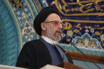 العلامة فضل الله في خطبة العيد: لبناء دولة قوية تملك قرارها وخياراتها وقادرة على مواجهة كل الضغوط